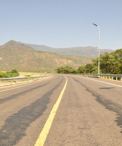 arnold-neliba-Pe4eJattXeA-unsplash